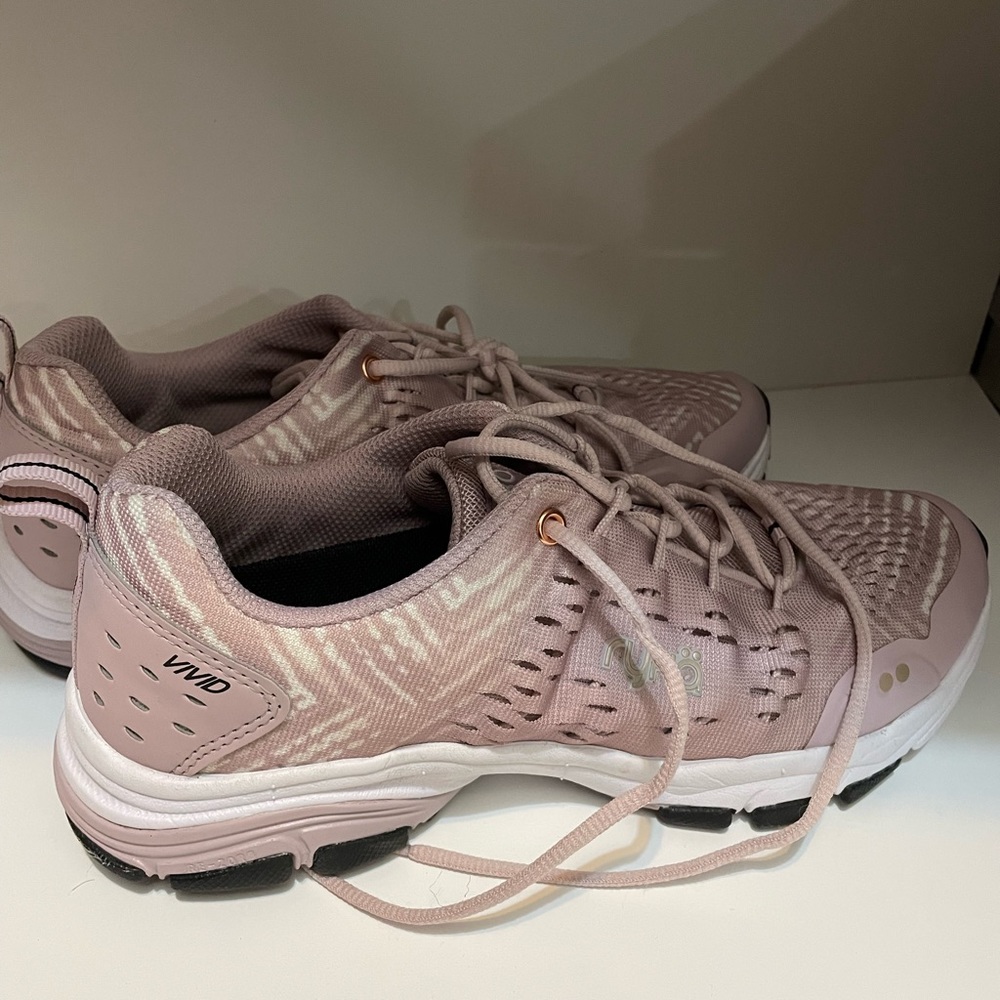 Crosstrainers
